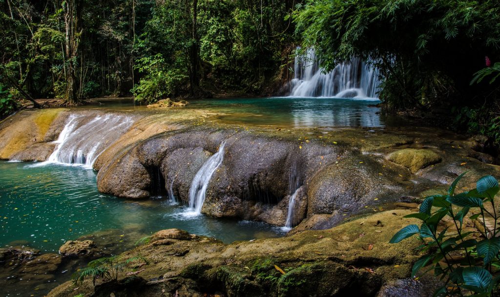 Why You Should Consider a Vacation to Jamaica